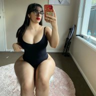 ameliasocurvy